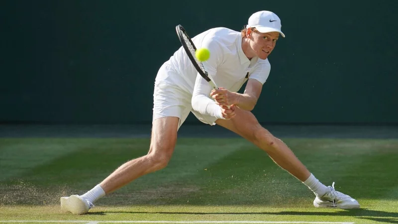 Jannik Sinner wird nicht in Toronto starten. - © Kin Cheung/AP/dpa