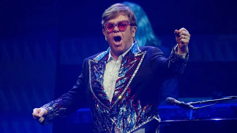 Elton John spielte im Juli 2023 in Stockholm das letzte Konzert seiner Abschiedstournee. (Archivbild) - © Yui Mok/PA Wire/dpa