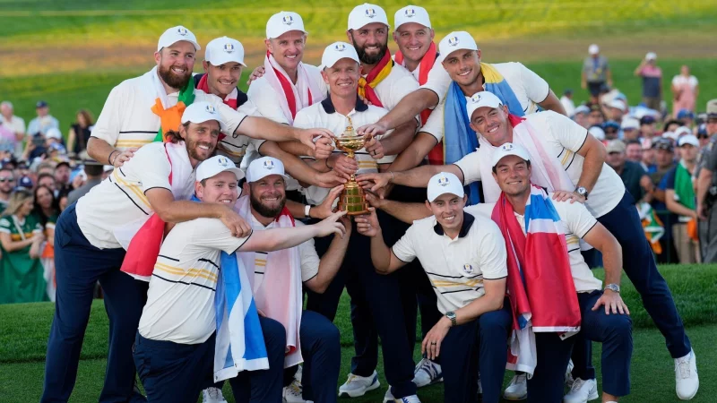 Europa gelang die Titelverteidigung im Ryder Cup. - © Seth Wenig/AP/dpa
