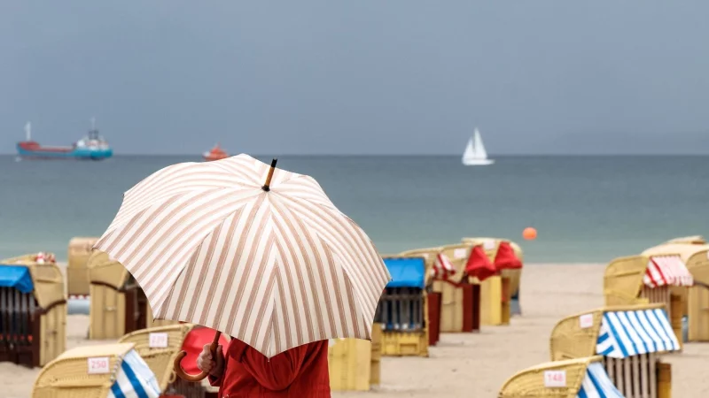 Alles eitel Sonnenschein - aber wie kann Urlaub auch noch zu Hause nachwirken? - © Markus Scholz/dpa/dpa-tmn