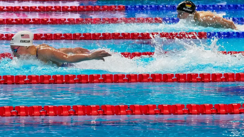 Angelina Köhler ist mit der Lagen-Staffel über 4x100 Meter ins WM-Finale eingezogen. - © Vincent Thian/AP/dpa