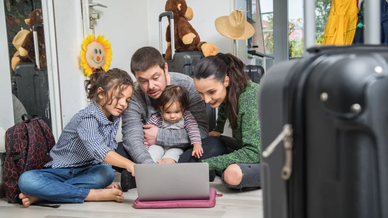 Was muss alles in den Koffer? KI-Tools k&ouml;nnen dabei helfen, spezifische Packlisten zu erstellen. - &copy; Christin Klose/dpa-tmn