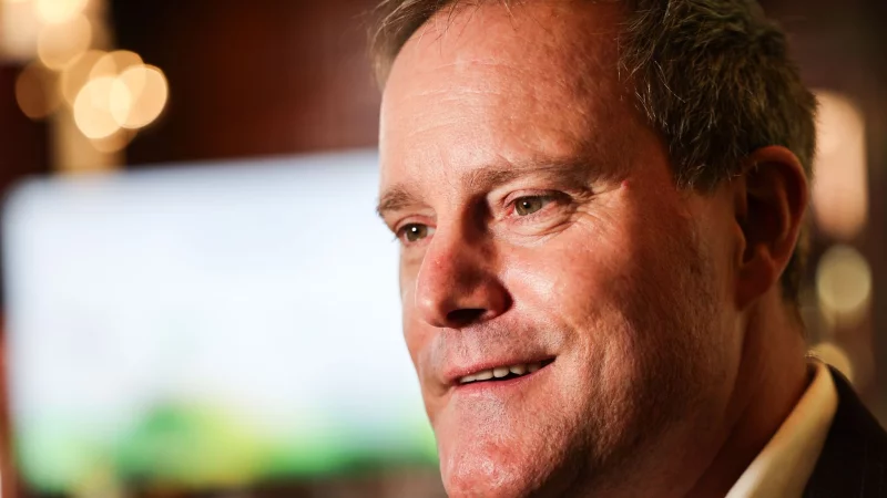 Hat beim FC St. Pauli das Sagen: Oke Göttlich. (Archivbild) - © Christian Charisius/dpa