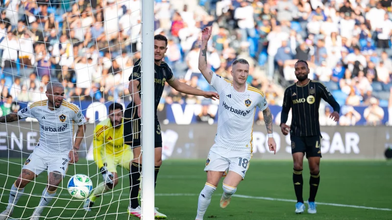 Marco Reus erzielte beide Tore f&uuml;r LA Galaxy im Derby gegen LAFC. - &copy; Maximilian Haupt/dpa