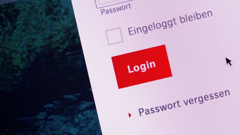 Empfinden Verbraucherinnen und Verbraucher eine Account-Sperrung als unberechtigt, können sie sich dagegen wehren. - © Catherine Waibel/dpa-tmn