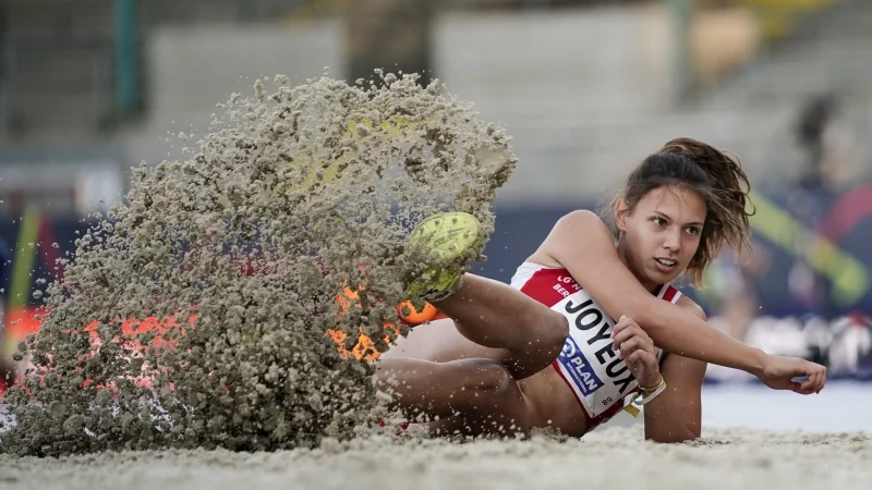 Caroline Joyeux sprang in Madrid 14,42 Meter und holte damit viele Punkte fürs deutsche Team. - © Michael Kappeler/dpa