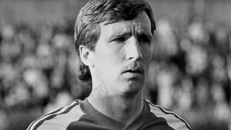 Der fr&uuml;here walisische Fu&szlig;ball-Nationalspieler Joey Jones ist gestorben. - &copy; Pa/PA Wire/dpa