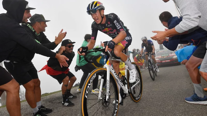 Florian Lipowitz bei der Vuelta im vergangenen Jahr. - &copy; Roth/dpa