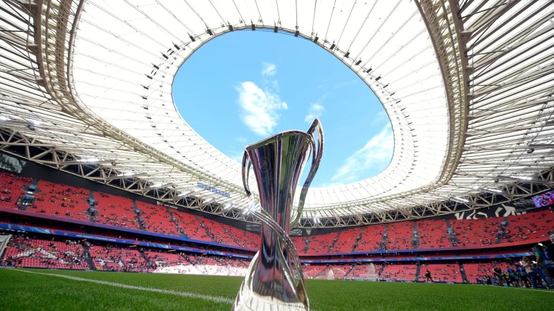 Das Objekt der Begierde ist rechtzeitig vor dem Finale wieder da. - &copy; Alvaro Barrientos/AP/dpa