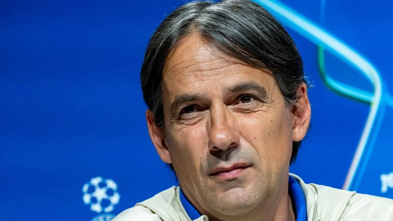 Inter Mailands Trainer Simone Inzaghi steht vor dem größten Erfolg seiner Karriere. - © Peter Kneffel/dpa