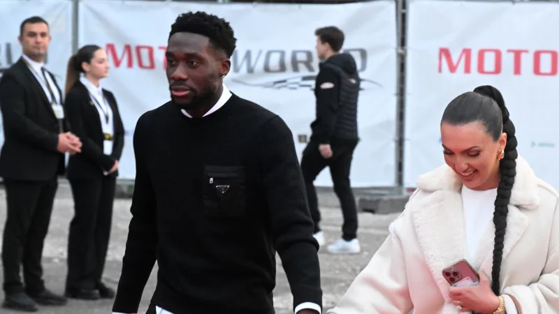 Alphonso Davies fehlte dem FC Bayern in der Schlussphase der Saison verletzt. - &copy; Felix H&ouml;rhager/dpa