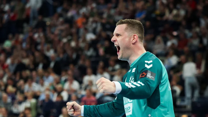 Flensburgs Torwart Kevin Möller zeigte eine überragende Partie. - © Christian Charisius/dpa