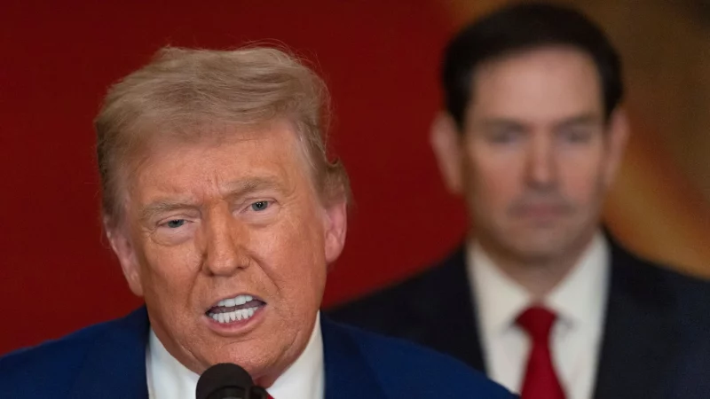 US-Präsident Donald Trump spricht im Weißen Haus in Washington, nachdem das US-Militär iranische Nuklear- und Militäranlagen angegriffen hat. - © Carlos Barria/Reuters Pool via AP/dpa