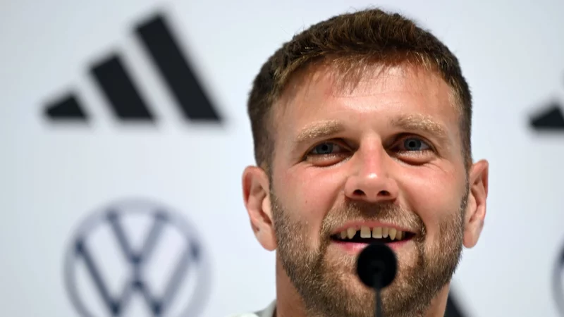 Niclas Füllkrug ist froh, wieder bei der Nationalmannschaft zu sein. - © Federico Gambarini/dpa