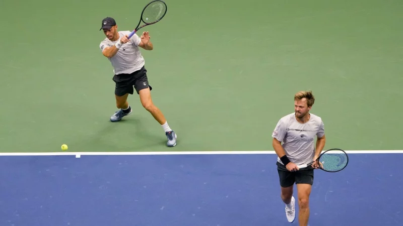 P&uuml;tz (l) und Krawietz (r) standen voriges Jahr bei den US Open im Endspiel - diesmal ist im Achtelfinale Schluss. - &copy; Pamela Smith/AP/dpa