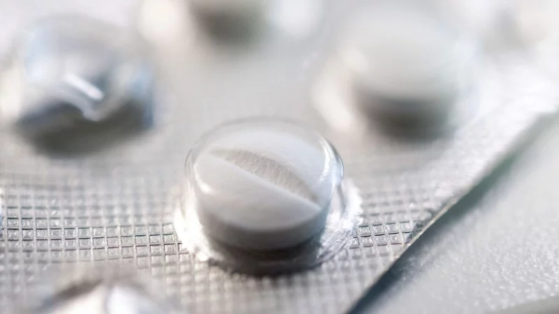 Medikamente gegen Flugangst unterliegen im Ausland unterschiedlichen Einfuhrbestimmungen: Nicht alle Mittel sind &uuml;berall erlaubt. - &copy; Andrea Warnecke/dpa-tmn