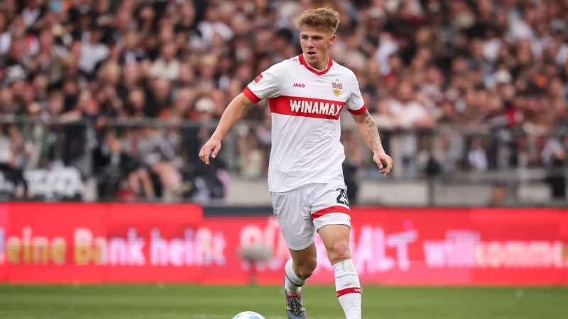 Finn Jeltsch vom VfB Stuttgart verpasst die EM. - © Christian Charisius/dpa