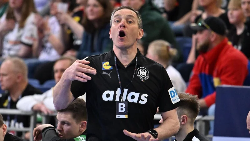 Handball-Bundestrainer Alfred Gislason setzt bei der Nationalmannschaft auch auf Talente - © Swen Pförtner/dpa