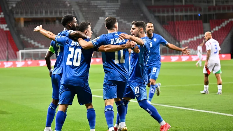 Italiens Fu&szlig;baller zitterten sich zu einem 5:4 gegen Israel und haben die WM im Blick. - &copy; Denes Erdos/AP/dpa