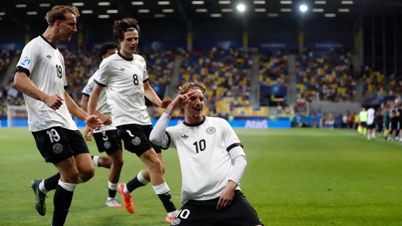 Feiert seinen fünften Turnier-Treffer: Nick Woltemade. - © Branislav Racko/dpa