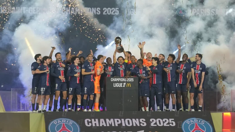 PSG bringt sich in Stimmung f&uuml;r den erhofften gro&szlig;en Coup. - &copy; Christophe Ena/AP/dpa