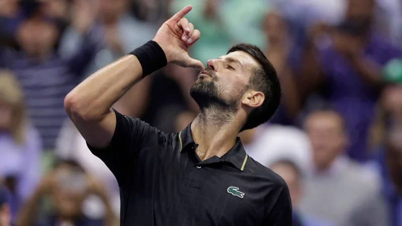 Novak Djokovic widmet seinem Sieg seiner Tochter, die ihren 8. Geburtstag feierte. - © Adam Hunger/AP/dpa