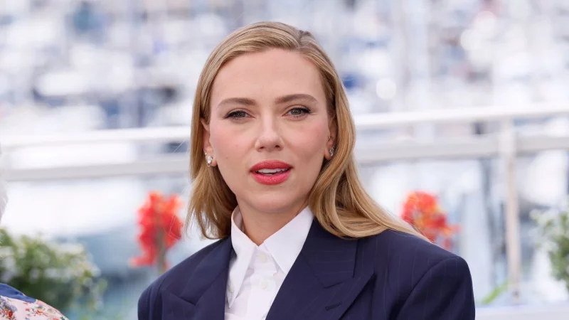 Scarlett Johansson findet, dass Künstler es in Beziehungen untereinander einfacher haben. (Archivbild) - © Joel C Ryan/Invision/AP/dpa