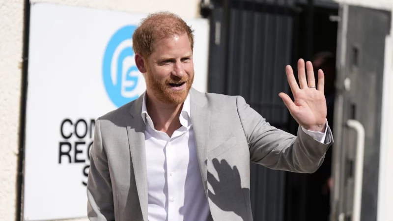 Prinz Harry besuchte im September seinen Vater, K&ouml;nig Charles III., in London - &copy; Aaron Chown/PA/AP/dpa