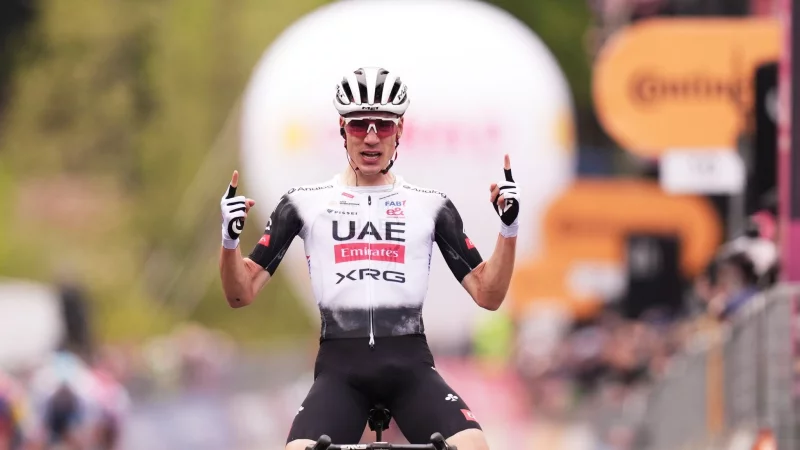 Jubelt auf der 7. Etappe der Vuelta: Juan Ayuso. (Archivbild) - © Massimo Paolone/LaPresse/AP/dpa