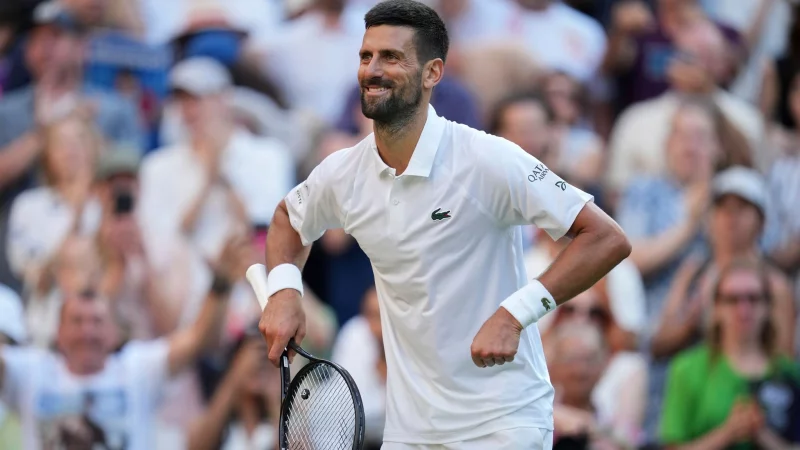 «Pump it up»: Novak Djokovic mit seinem neuen Jubel. - © Kin Cheung/AP/dpa