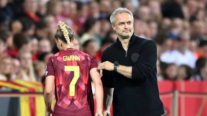 Kann zufrieden sein: Bundestrainer Christian Wück - © Carmen Jaspersen/dpa