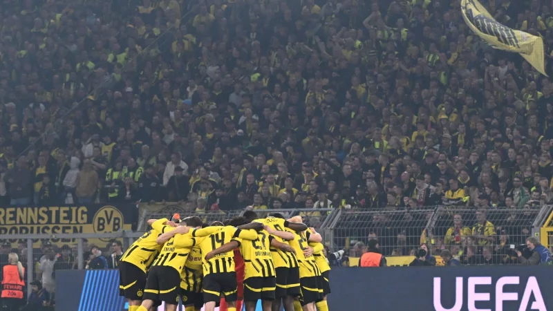 Der BVB will in der nächsten Saison wieder stimmungsvolle Champions-League-Nächte erleben. - © Federico Gambarini/dpa