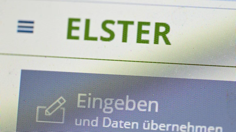 Die Finanzverwaltung kennt viele steuerrelevante Daten von Verbraucherinnen und Verbrauchern. Solche Informationen k&ouml;nnen in vielen Programmen automatisch &uuml;bernommen werden. - &copy; Bernd Wei&szlig;brod/dpa