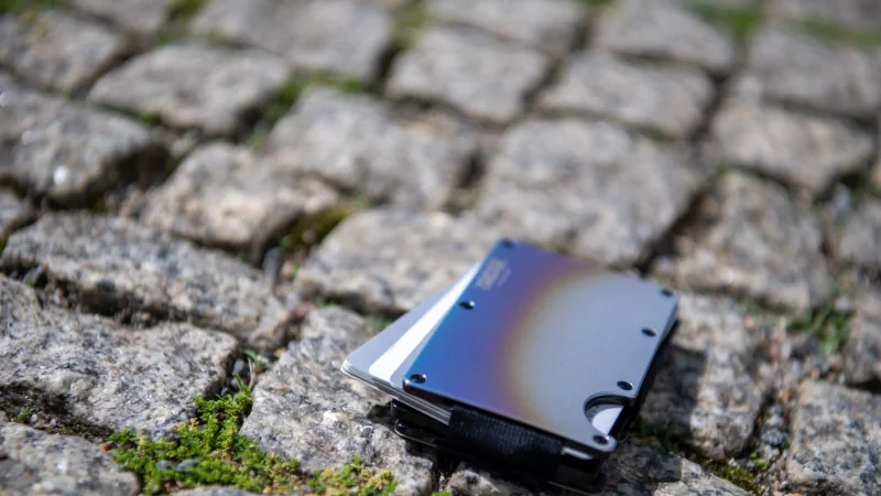 Wenn physische oder digitale Zahlungskarten verloren gehen, sollten Betroffene schleunigst aktiv werden. - &copy; Nico Tapia/dpa-tmn