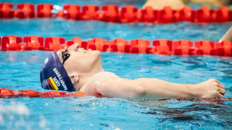 Lukas Märtens verfehlt eigenen Weltrekord nur knapp - © Christoph Soeder/dpa