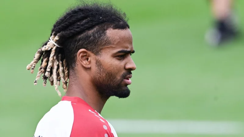 Fehlt dem VfB am Samstag wegen einer Sperre: Neuzugang Lorenz Assignon. - &copy; Bernd Wei&szlig;brod/dpa