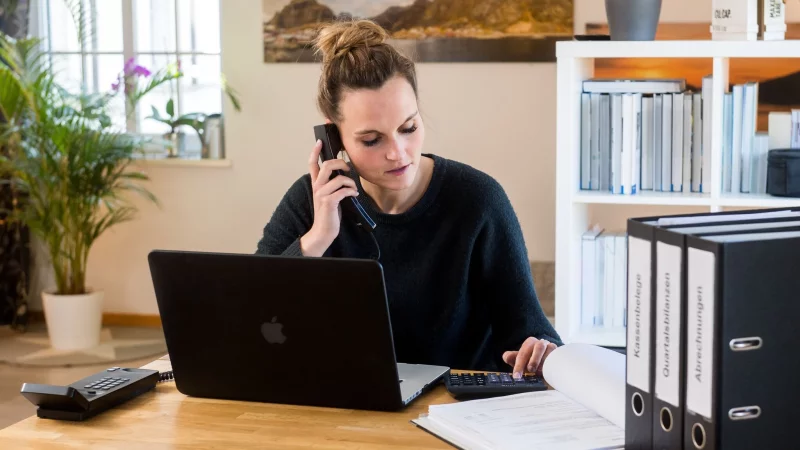 Einzel- oder Zusammenveranlagung? Gute Steuerprogramme berechnen automatisch was sich am ehesten lohnt. - © Benjamin Nolte/dpa-tmn