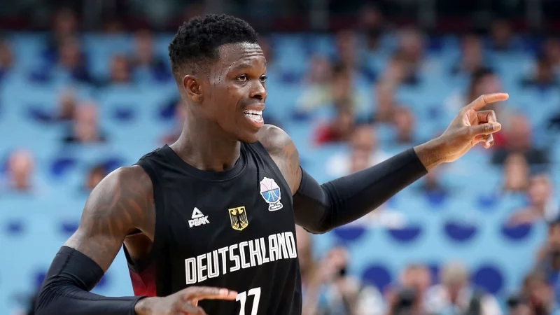 Dennis Schr&ouml;der wurde als wertvollster Spieler ausgezeichnet. - &copy; Matthias Stickel/dpa