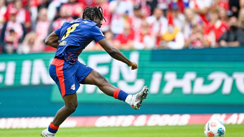 Traf zum Leipziger Sieg: Johan Bakayoko. - &copy; Uwe Anspach/dpa