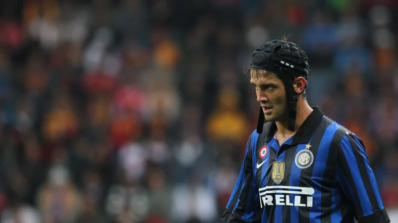 Der neue Inter-Trainer Cristian Chivu spielte zwischen 2007 und 2014 selbst für den Verein. - © picture alliance / dpa