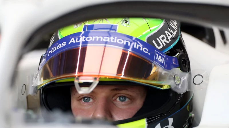 Er ist in Gesprächen mit Cadillac: Mick Schumacher. - © Bradley Collyer/Press Association/dpa