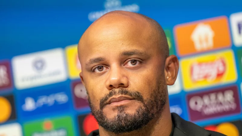 Vincent Kompany &auml;u&szlig;ert sich zum Gegner FC Pafos. - &copy; Peter Kneffel/dpa