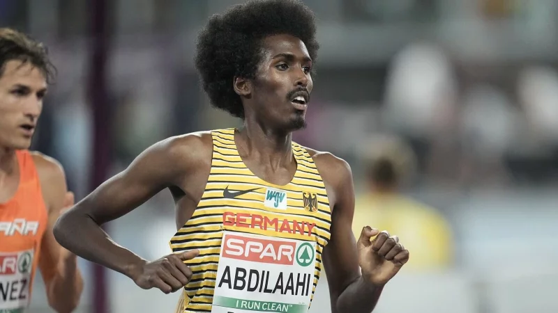 Nun hat Mohamed Abdilaahi den deutschen Rekord von Dieter Baumann geknackt. - &copy; Michael Kappeler/dpa