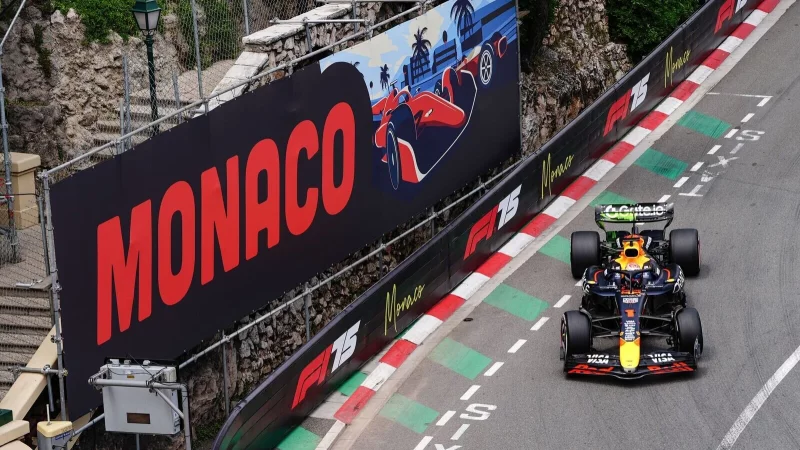 Ein neuer Vertrag für den Klassiker (Archivbild) - © David Davies/PA Wire/dpa