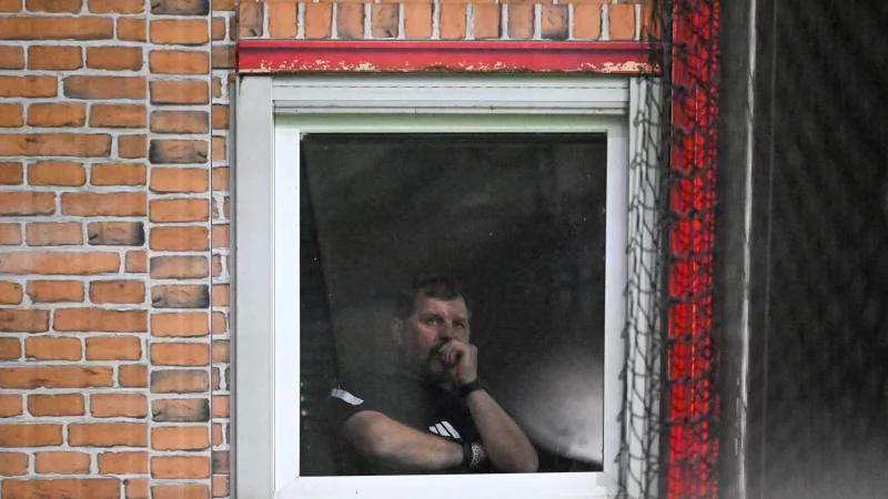 Union-Trainer Baumgart hatte einen speziellen Platz. - © Soeren Stache/dpa