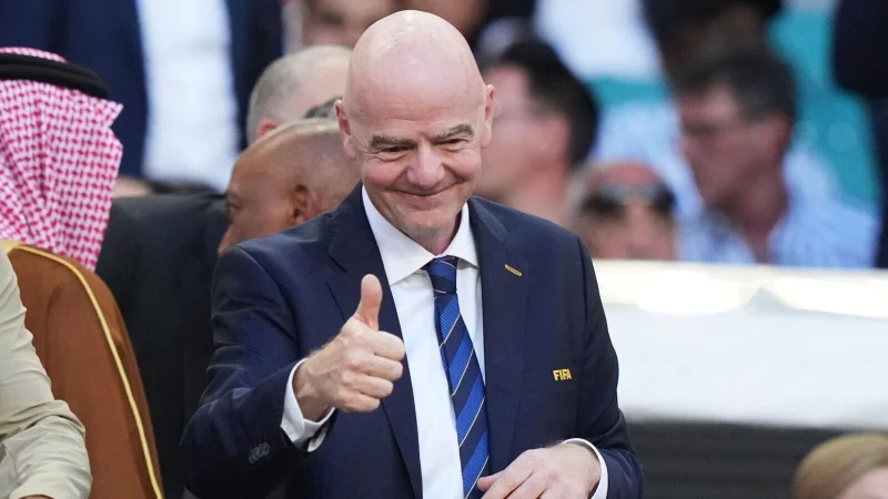 FIFA-Pr&auml;sident Gianni Infantino sieht gl&auml;nzende Perspektiven f&uuml;r den Fu&szlig;ball in den USA. - &copy; Lynne Sladky/AP/dpa