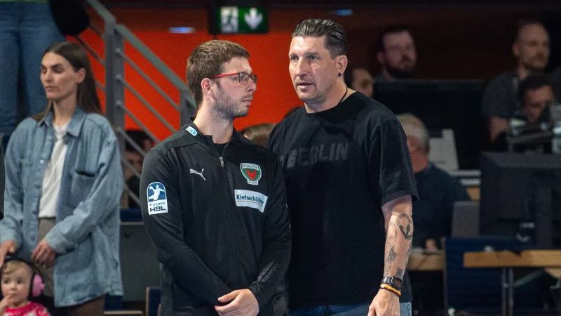 Die Füchse Berlin haben in Göppingen einen Arbeitssieg errungen. (Archivbild) - © Sebastian Räppold/Sportfoto Matthias Koch/dpa