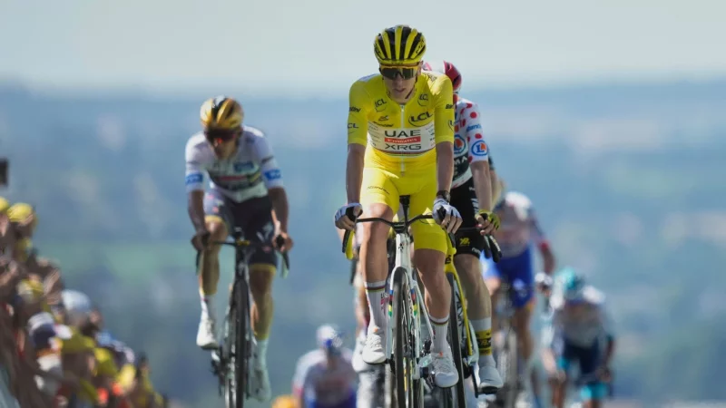 Tadej Pogacar ist der Superstar des Radsports und der gro&szlig;e Favorit auf den Sieg bei der 112. Tour de France. - &copy; Mosa\\\'ab Elshamy/AP/dpa