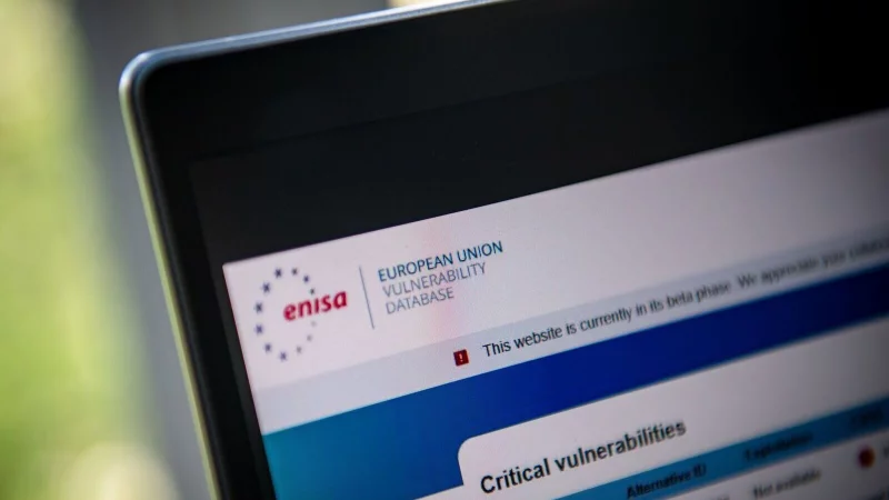 Transparenz f&uuml;r mehr Sicherheit: Die EU startet ihre eigene Schwachstellendatenbank. - &copy; Zacharie Scheurer/dpa-tmn