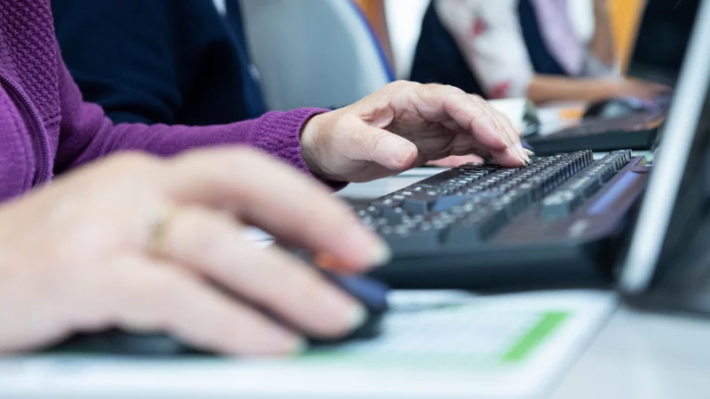 Geht nur online: die Erstellung der vereinfachten Steuererklärung für Rentner und Pensionäre. - © Franziska Gabbert/dpa-tmn